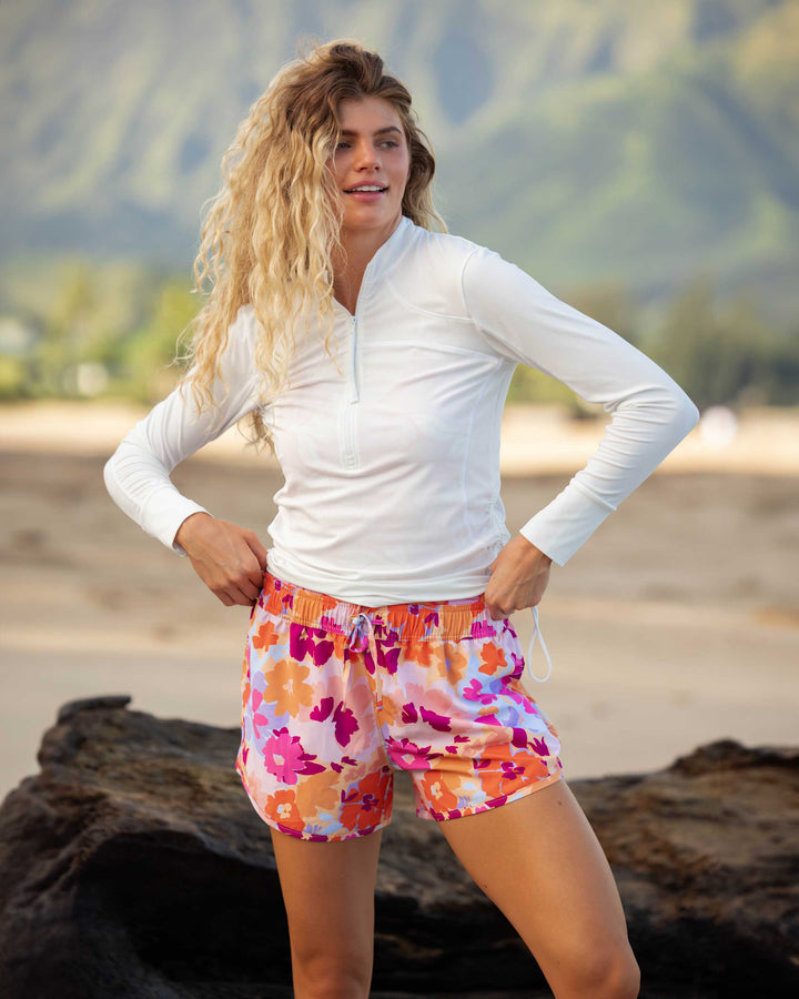 Esti Hybrid Lake Short